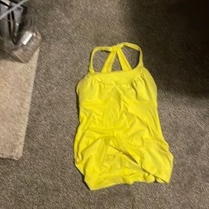 Lululemon size 4 tank top